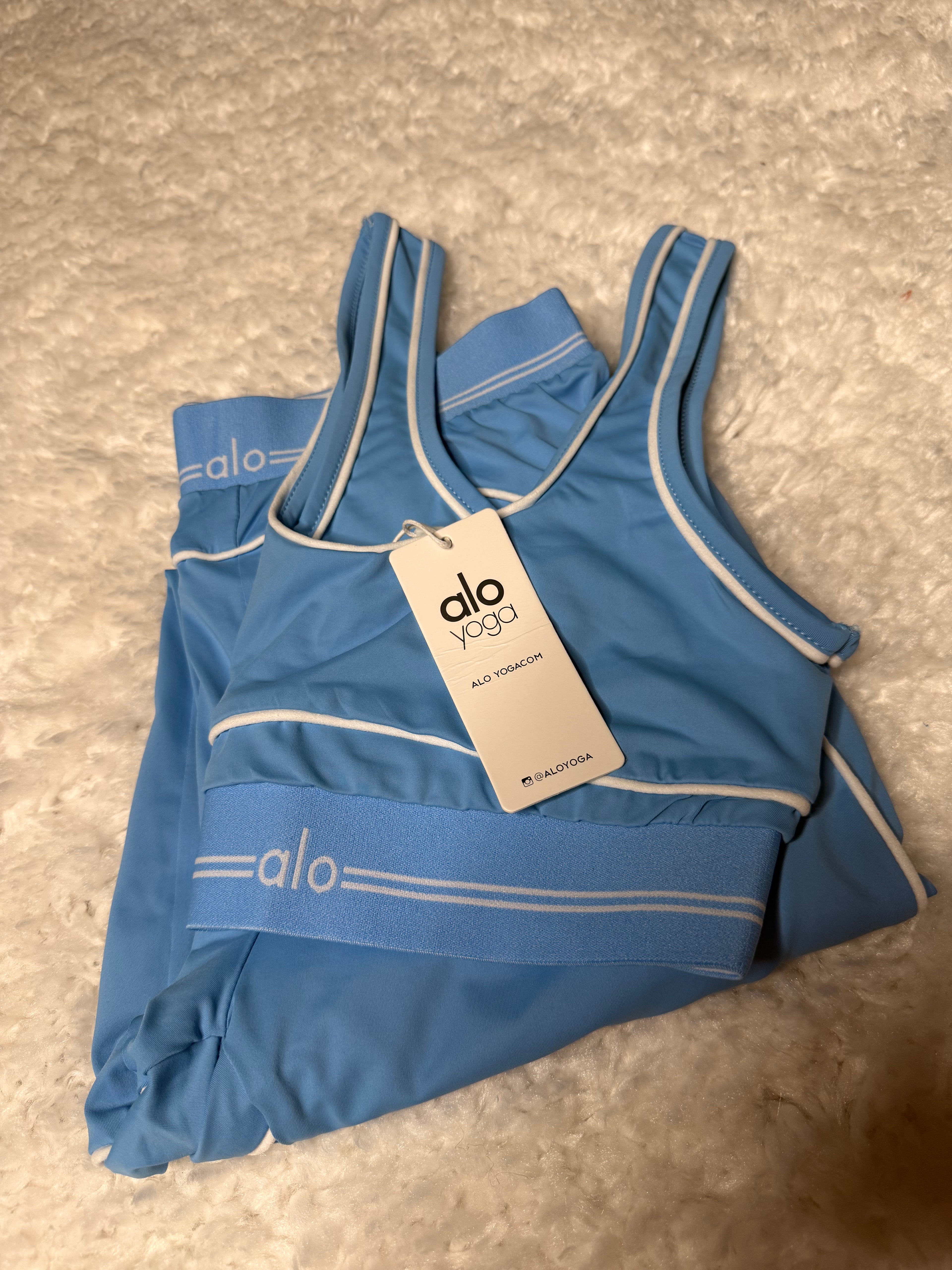 Blue Alo Set