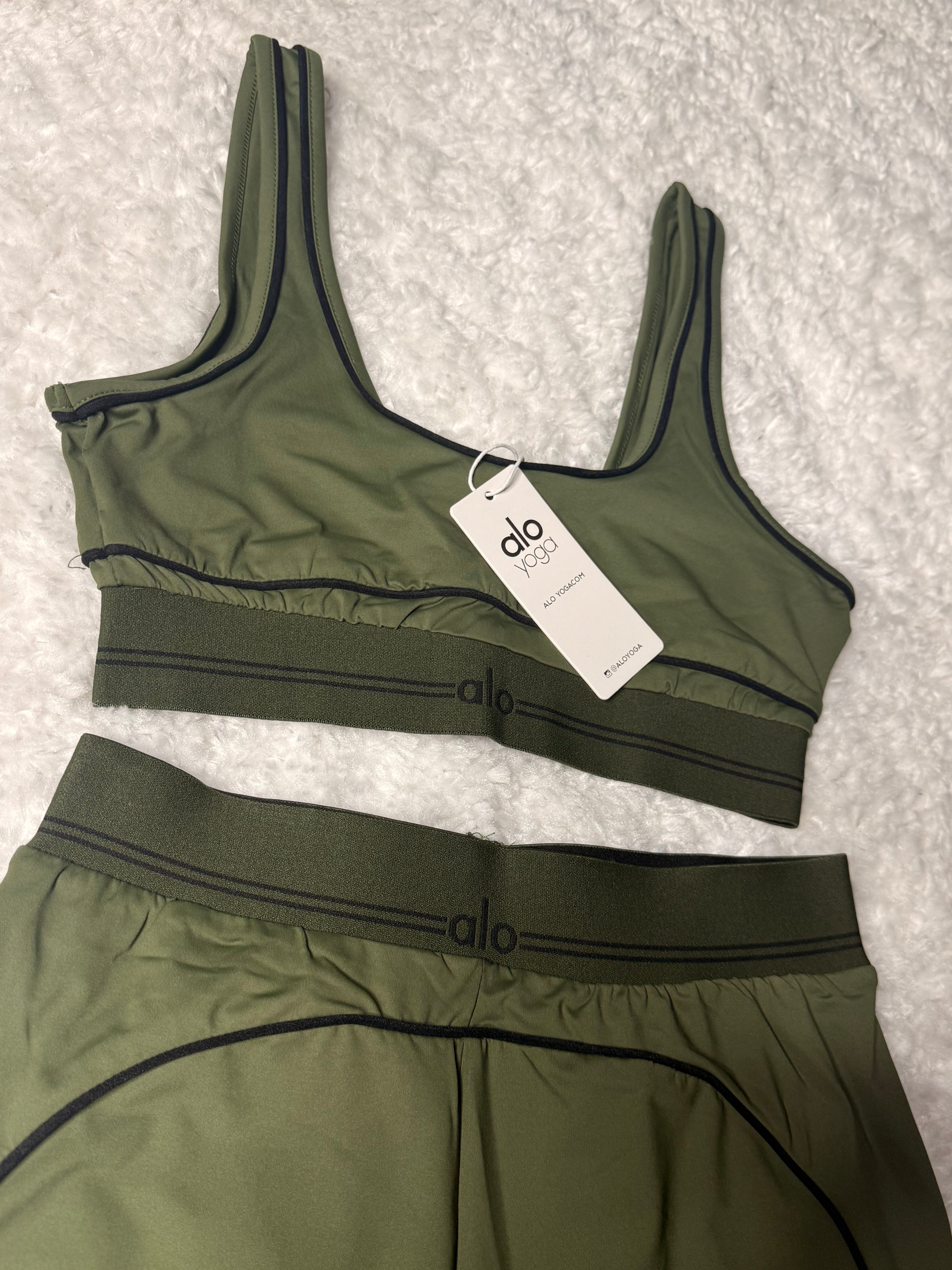 Green Alo Set