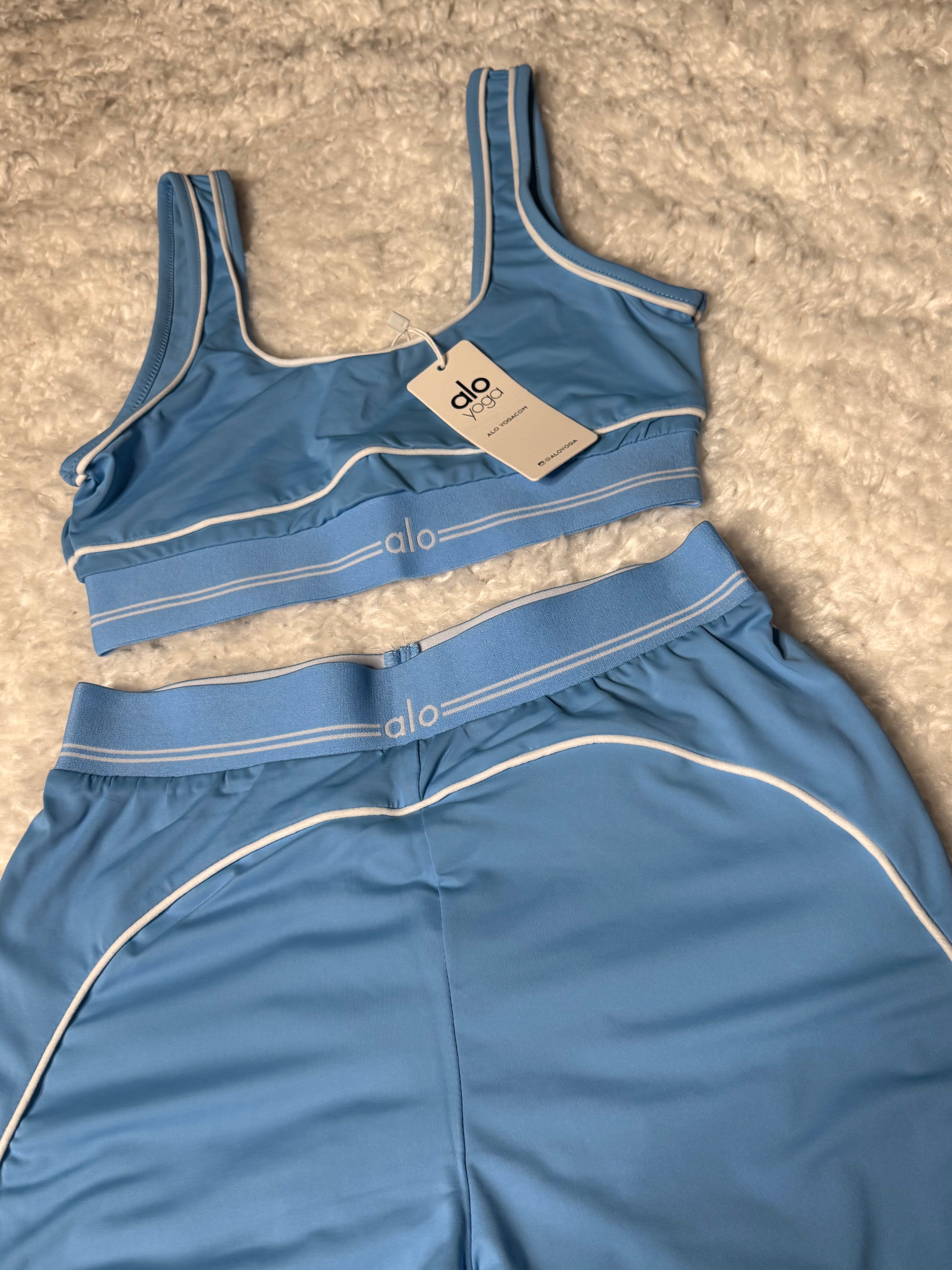 Blue Alo Set