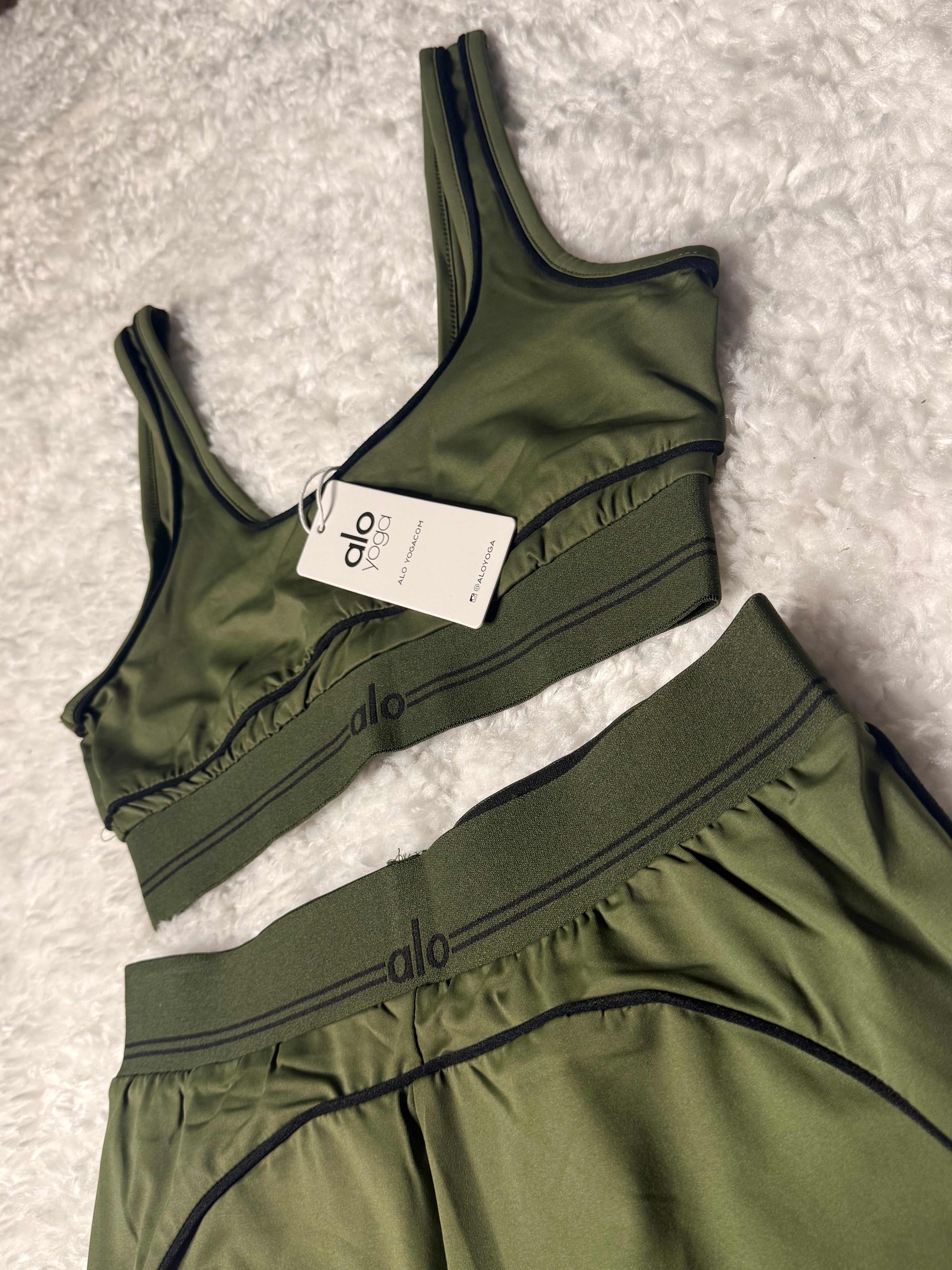 Green Alo Set