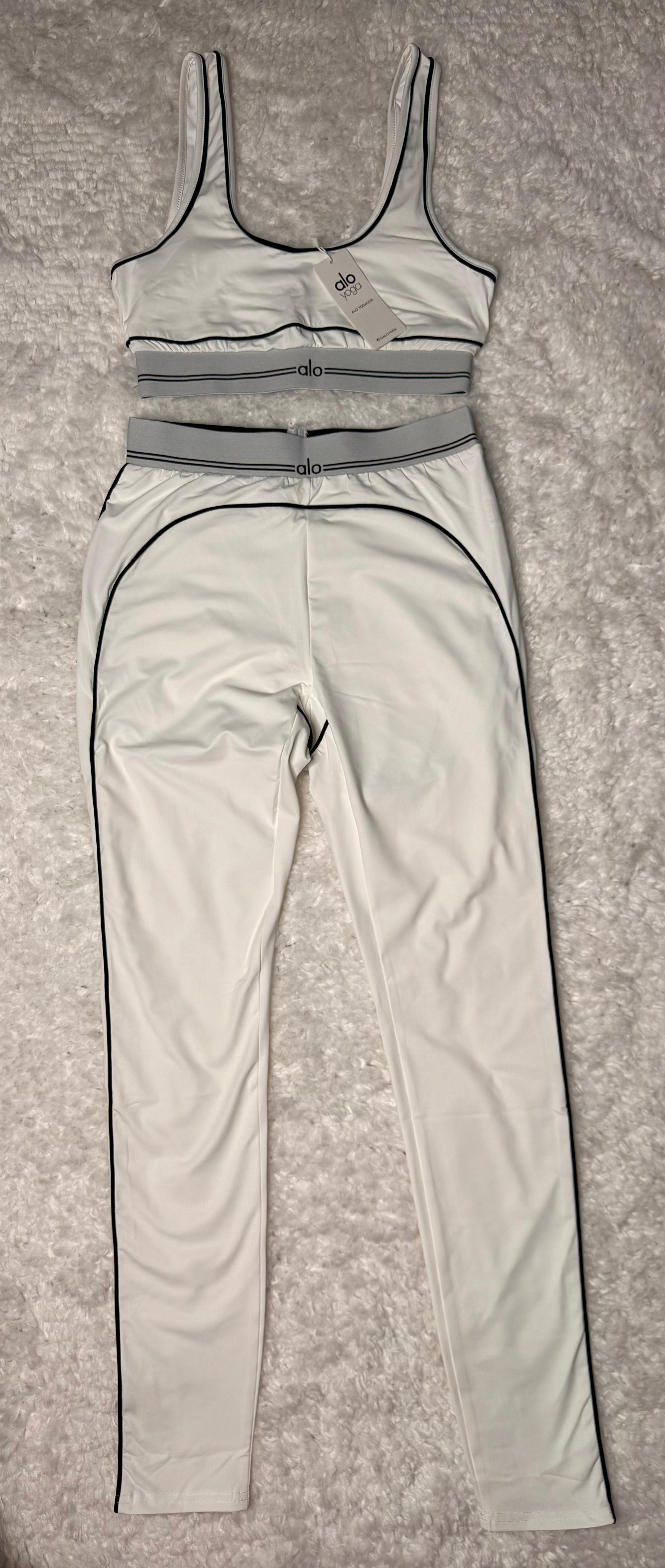 White Alo Set