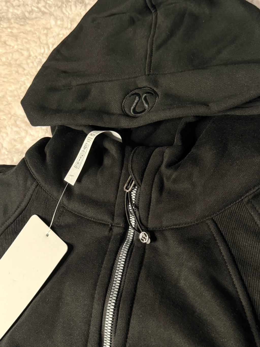 Black Lululemon Half Zip Scuba Set (size 6)